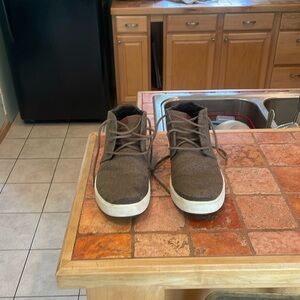 Olukai men’s shoes size 12